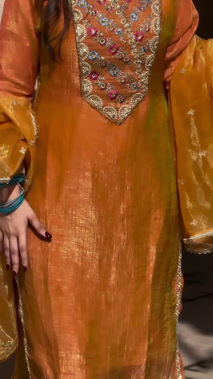 ✨ Royal Hand-Embroidered Silk Kurti – Festive Heritage Edition ✨
