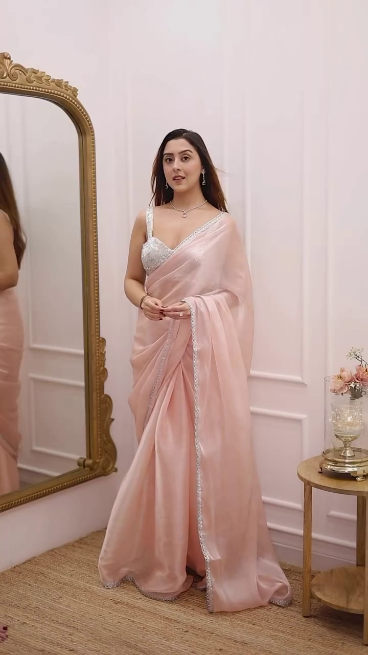 ✨ Blush Crystal-Glow Organza Saree – Elite Glamour Edition ✨