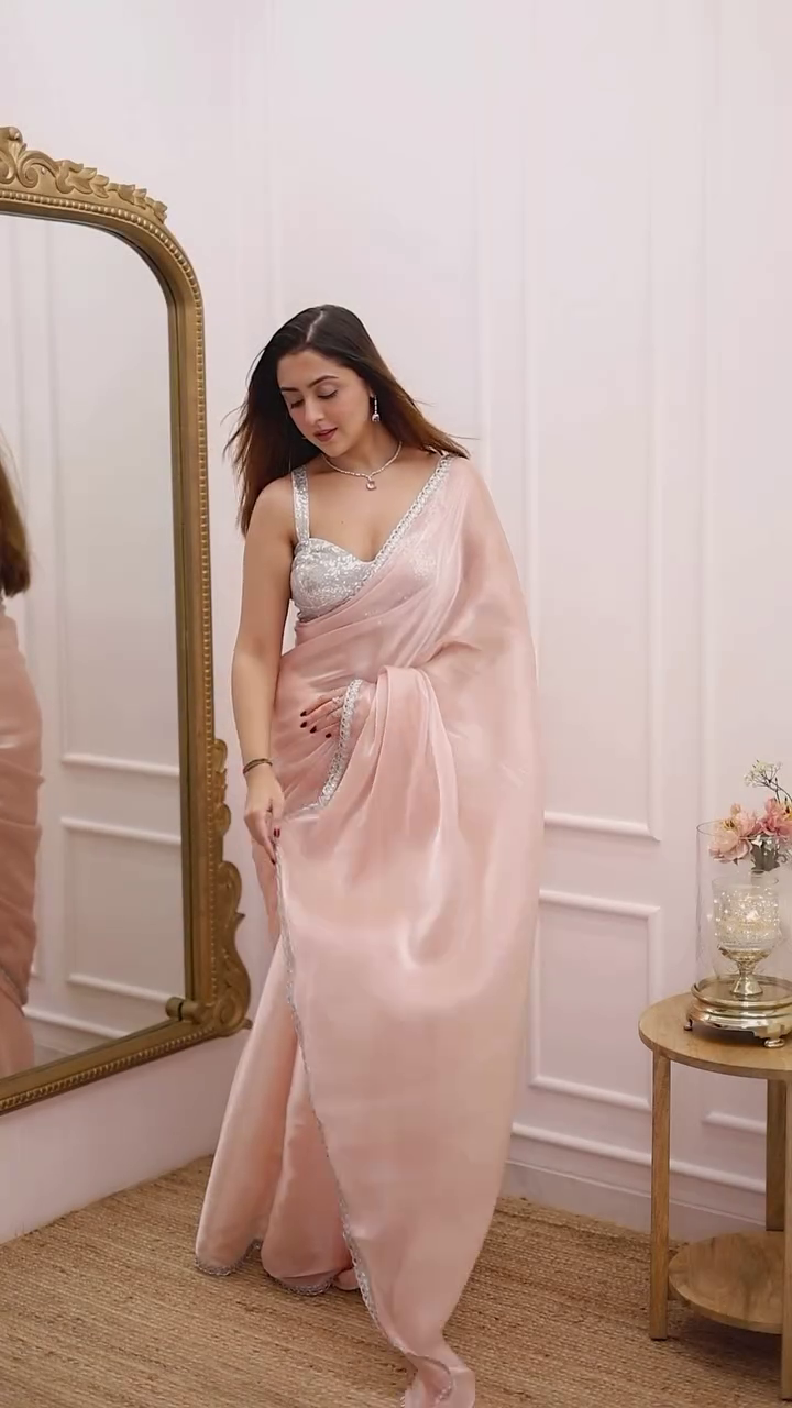 ✨ Blush Crystal-Glow Organza Saree – Elite Glamour Edition ✨