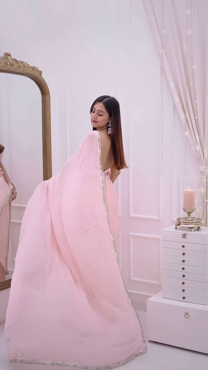 ✨ Blossom Blush Soft-Georgette Saree – Luxe Pearl Border Edition ✨