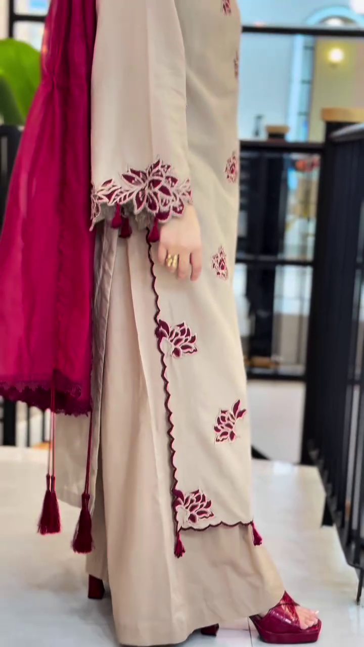 ✨“Royal Blossom Embroidered Suit Set – Premium Elegance Edit”✨