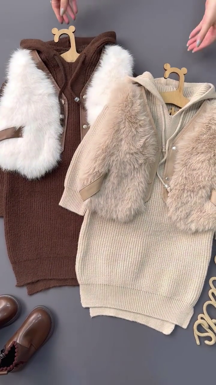 ❄️🧸 “Cozy Winter Luxe Kids Knit Set – With Premium Faux Fur Vest!” 🧸❄️