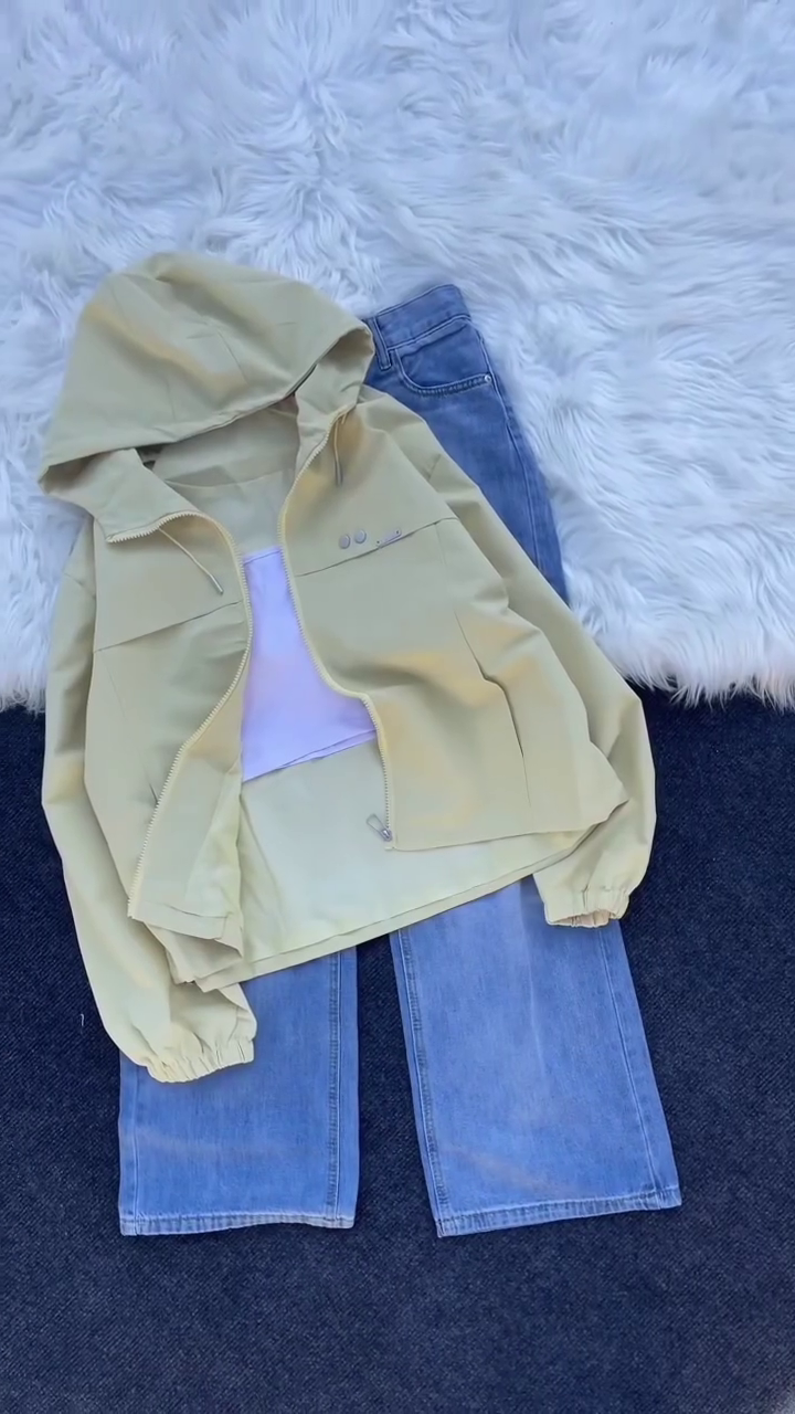 ❤️🧥 “Casual Cool Hooded Jacket & Denim Co-ord Set – Everyday Comfort, Effortless Style” 🧥❤️  Trendy • Lightweight • All-Season Essential