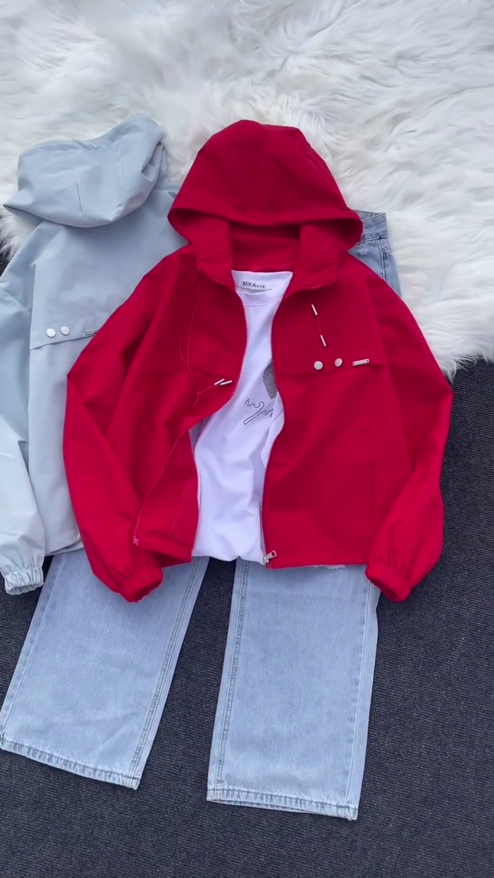 ❤️🧥 “Casual Cool Hooded Jacket & Denim Co-ord Set – Everyday Comfort, Effortless Style” 🧥❤️  Trendy • Lightweight • All-Season Essential