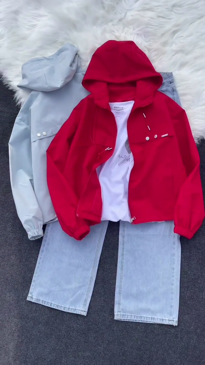 ❤️🧥 “Casual Cool Hooded Jacket & Denim Co-ord Set – Everyday Comfort, Effortless Style” 🧥❤️  Trendy • Lightweight • All-Season Essential