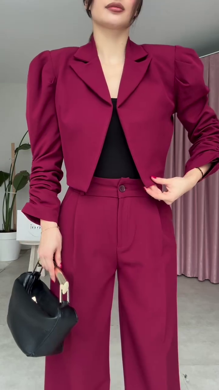 💼✨ “Royal Power Suit Set – Boss Lady Edition” ✨💼  Available in Sizes XXS–XXL + Multiple Colours & Designs