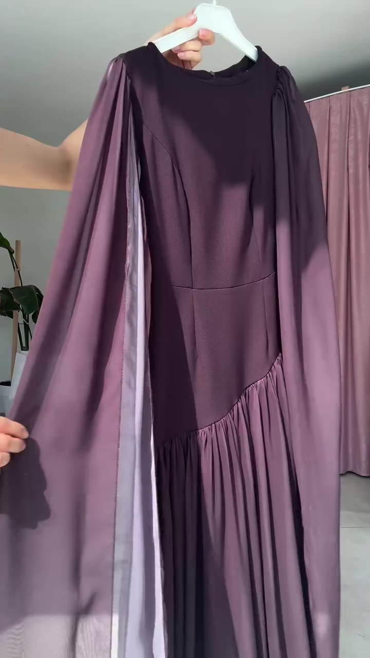 👑✨ “Royal Aura Cape Gown – Elegant Evening Luxury Dress” ✨👑  Available in Multiple Designs, Colours & Sizes XXS–XXL