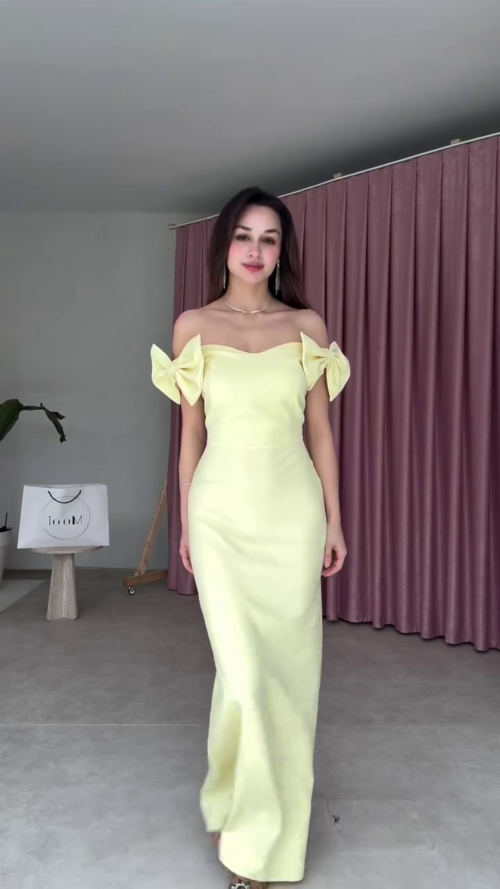 🍋✨ “Buttercup Bow Elegance Gown – The Dreamy Off-Shoulder Statement Dress” ✨🍋  Available in multiple colours, designs & sizes from XXS to XXL
