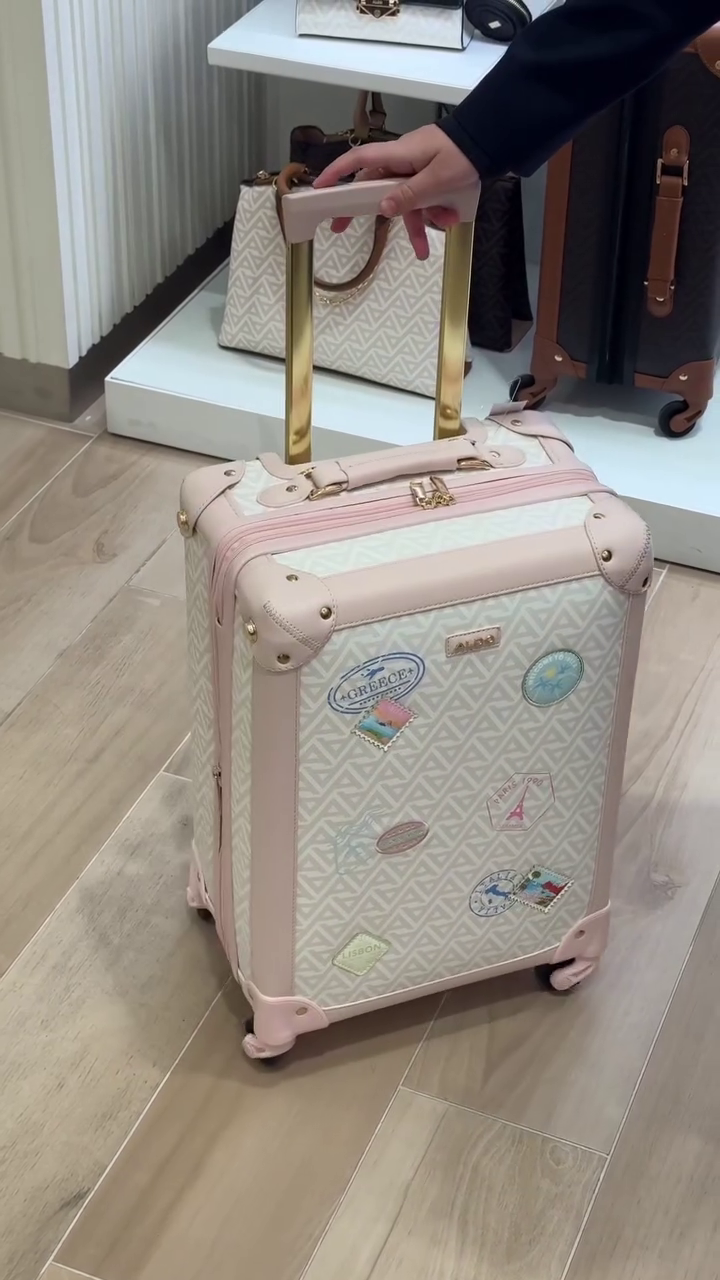 ✈️ Blush Voyage Mini Travel Trolley – Chic, Compact & Travel-Ready 💕