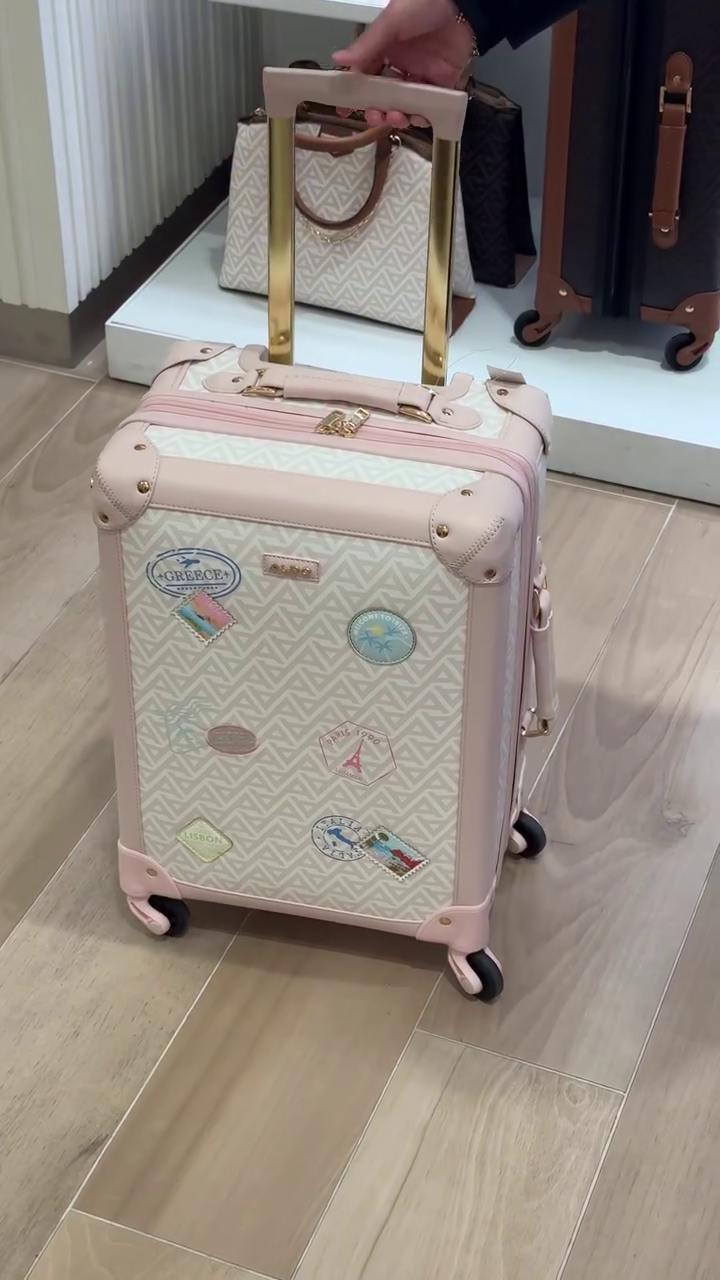 ✈️ Blush Voyage Mini Travel Trolley – Chic, Compact & Travel-Ready 💕