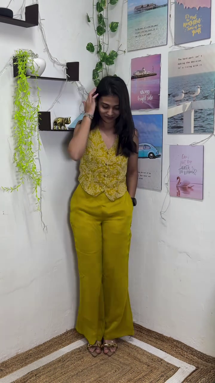 💛 Sunshine Bloom Co-Ord Set – Printed Sleeveless Top & Flowy Wide-Leg Pants | XXS–XXL | Multi-Color Designs ✨🌼