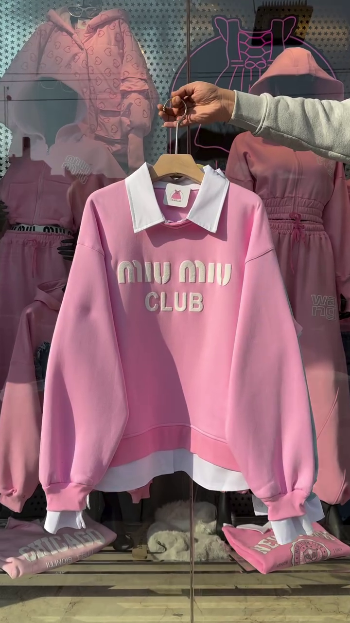 💖 Miu Chic Club Collared Sweatshirt – Preppy Layered Pink Pullover | XXS–XXL | Multi-Color & Design Collection 🎀✨