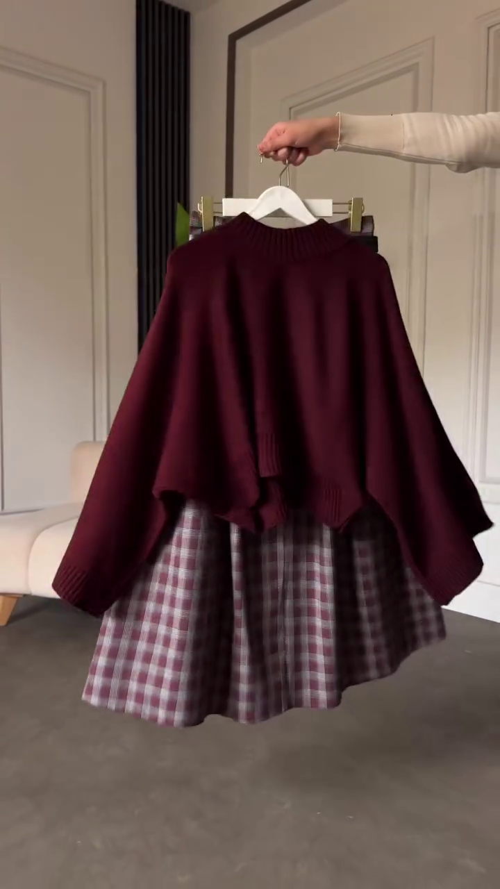 🍷 Burgundy Elegance Cape Sweater & Plaid Skirt Set – Cozy Luxe Statement | XXS–XXL ✨