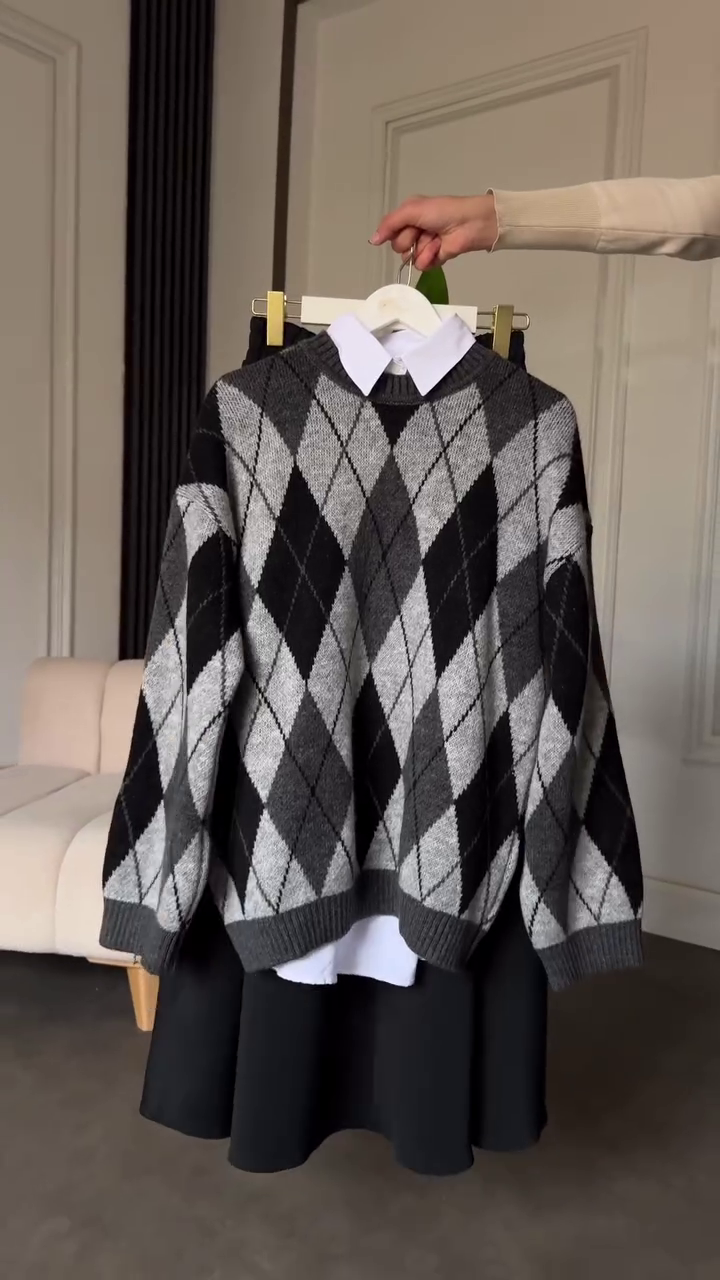🖤 Classic Ivy Argyle Sweater & Skirt Set – Preppy Chic Collection