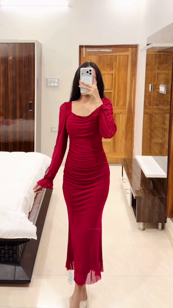 Scarlet Elegance Bodycon Dress ✨ | Ruched Long Sleeve Glam Maxi (XXS–XXL, Multiple Colors & Designs)