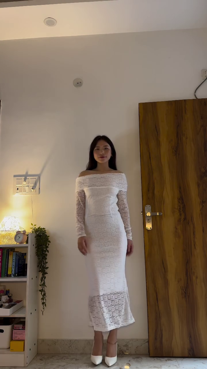 🤍 Ivory Elegance Lace Maxi Dress – Timeless Glam Collection 🤍