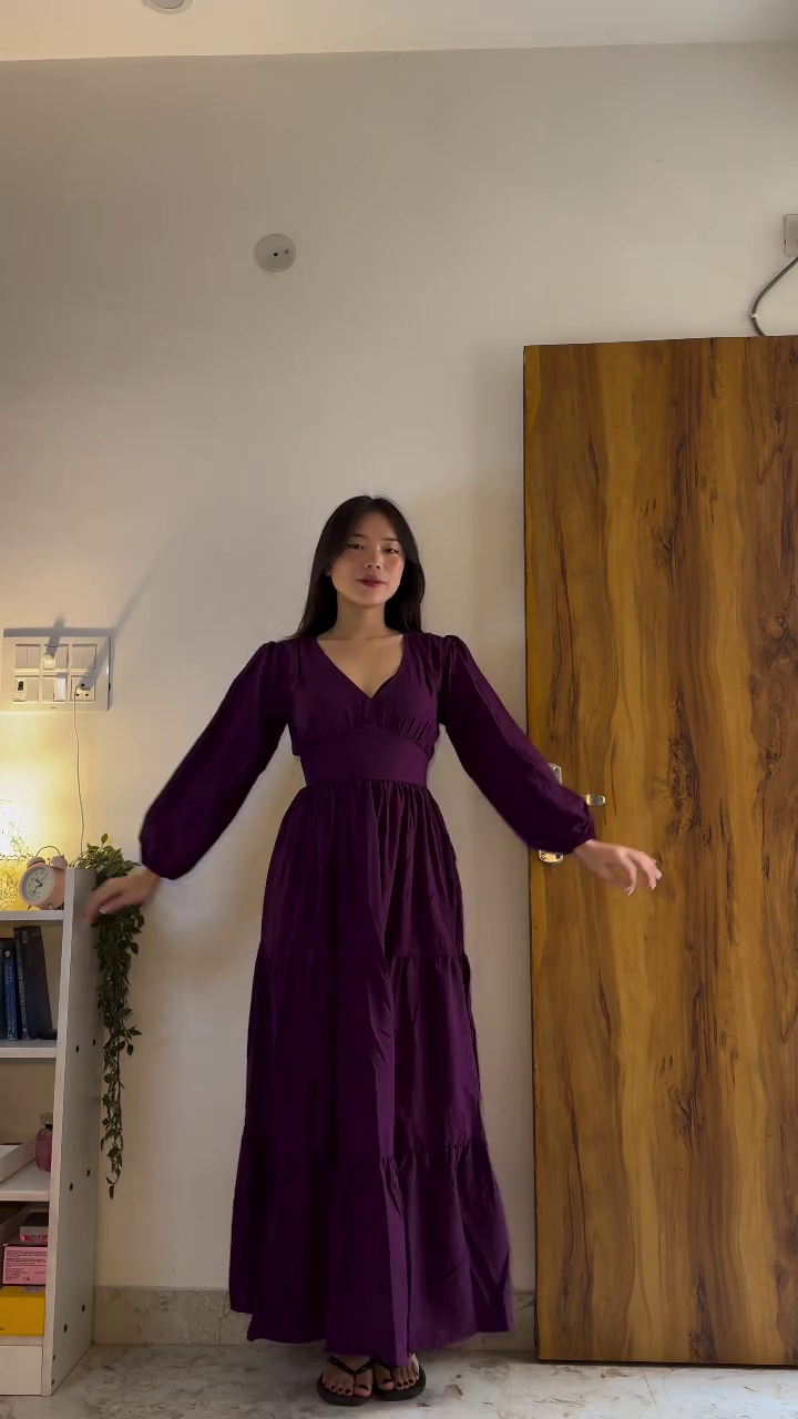 ❤️ Crimson Breeze Flowy Maxi Dress – Effortless Elegance Collection ❤️