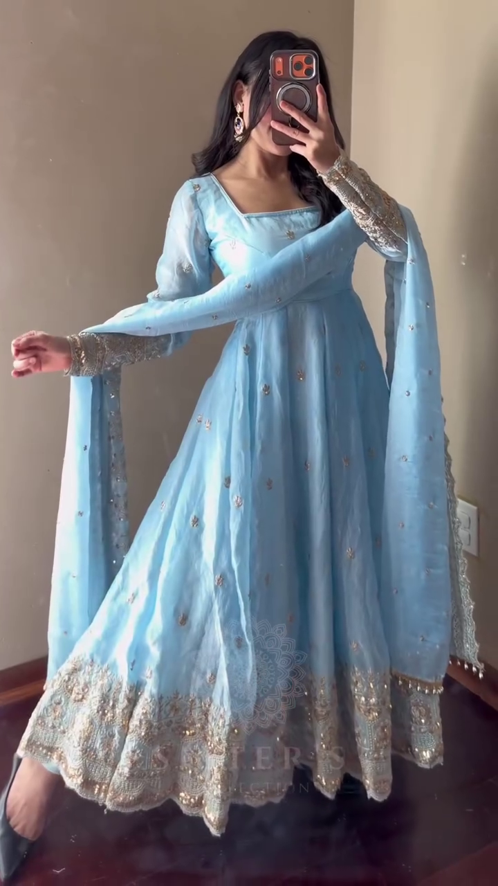 ✨ Ivory Gold Embroidered Anarkali Set – Regal Festive Collection ✨