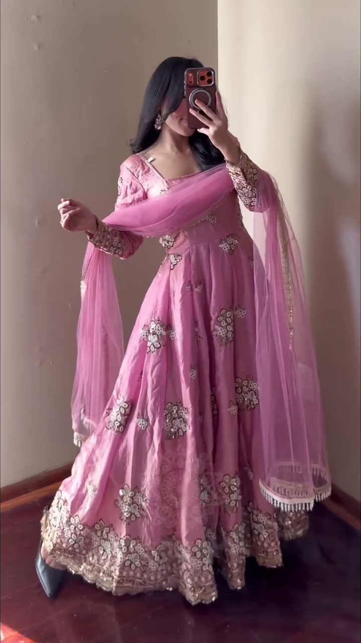 ✨ Ivory Gold Embroidered Anarkali Set – Regal Festive Collection ✨