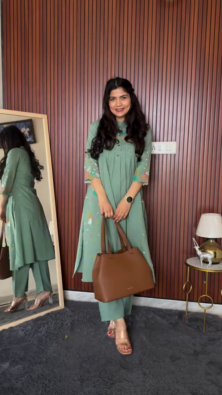 Sage Elegance Kurta Set 🌿🤎 | Minimal Chic Co-Ord with Subtle Floral Accents