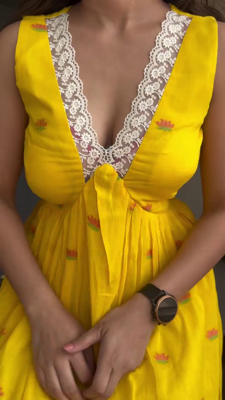“Sunshine Bloom Midi Dress 🌼💛 | Lace Trim Flowy Summer Dress”