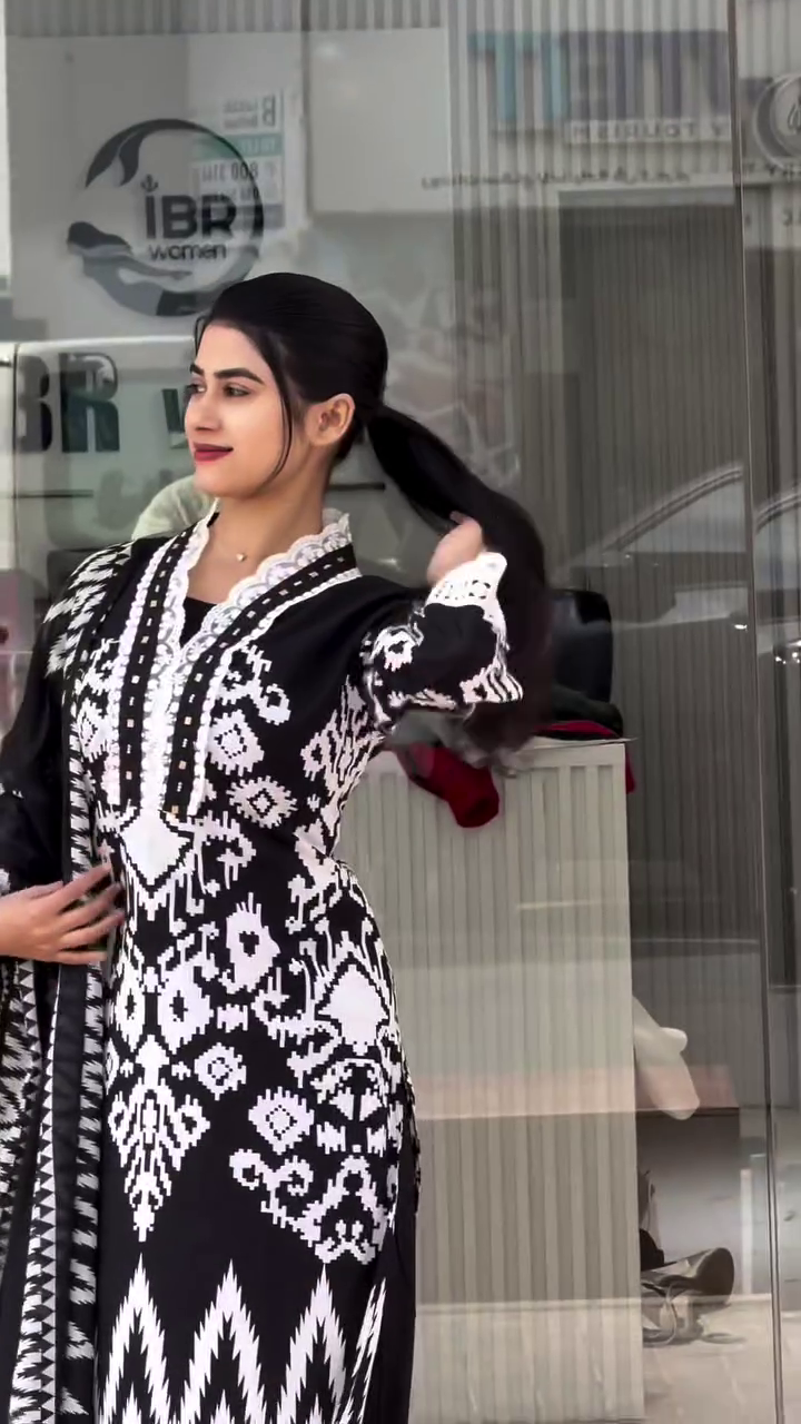 “Midnight Ikat Elegance Set 🖤🤍 | Statement Kurta with Dupatta Ensemble”