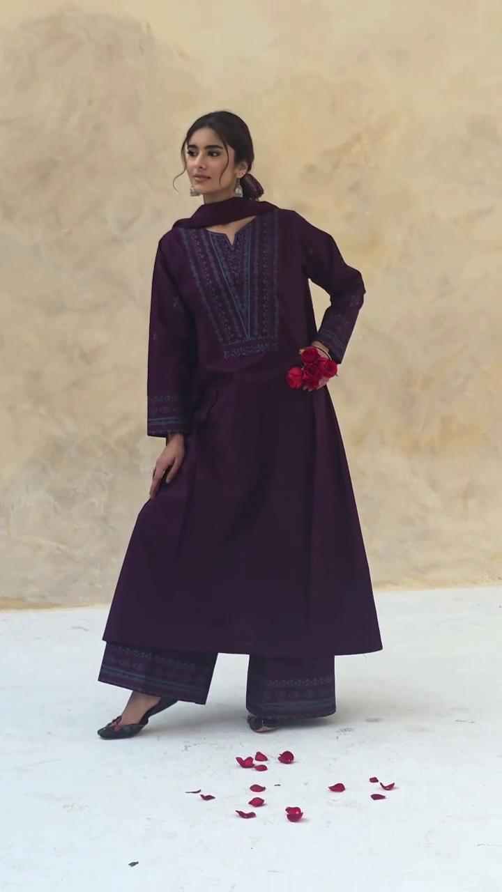 “Royal Plum Grace Suit Set 💜✨ | Elegant Embroidered Kurta with Dupatta”