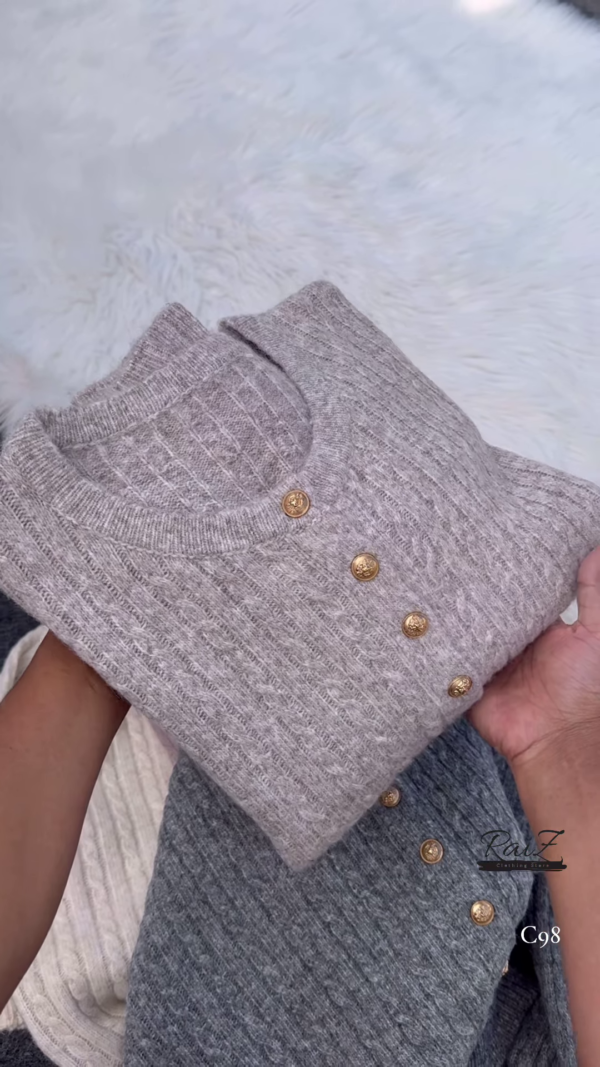 Elegant Cable Knit Cardigans – Cozy Texture and Timeless Design - Image 4