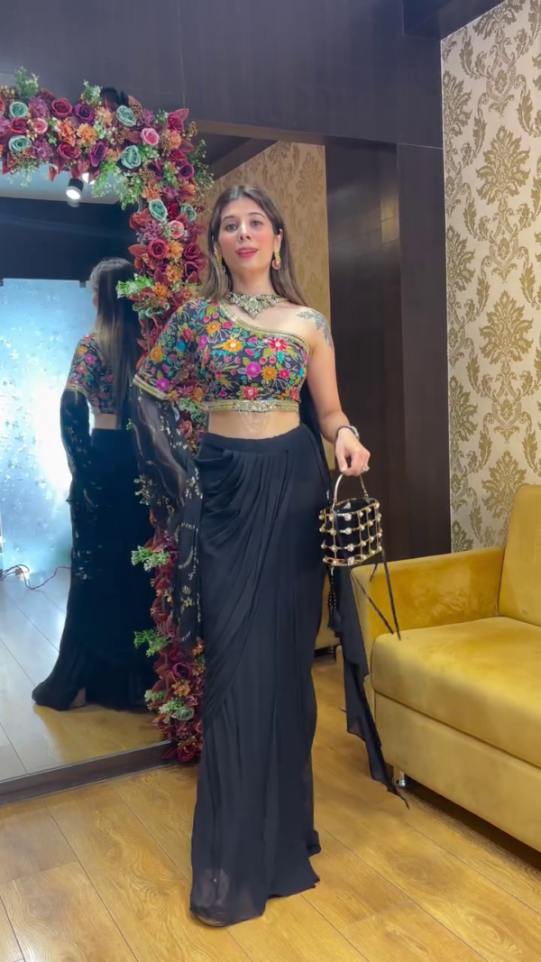 Midnight Glam: Black Pre-Draped Saree with Floral One-Shoulder Blouse - Image 5