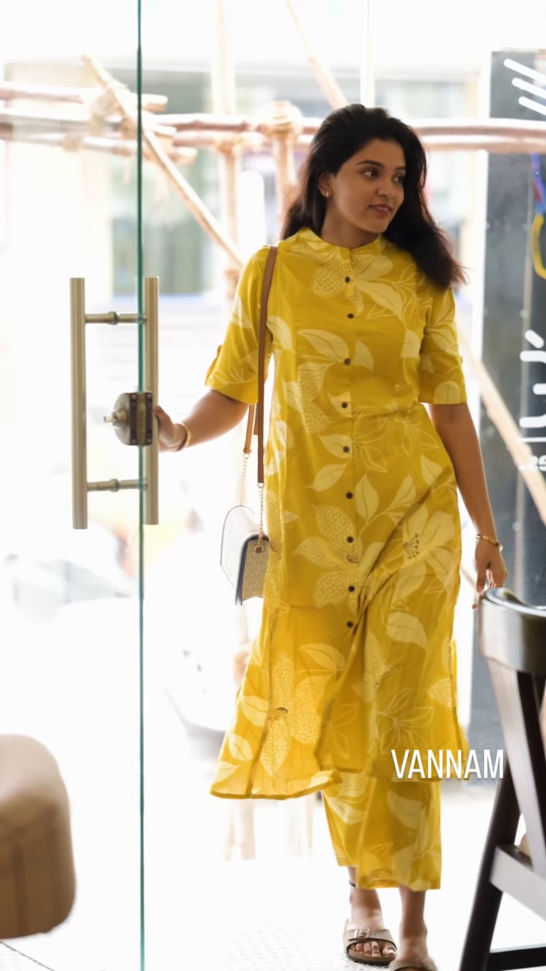 Sunshine Yellow Floral Kurti Set – Radiate Elegance & Comfort