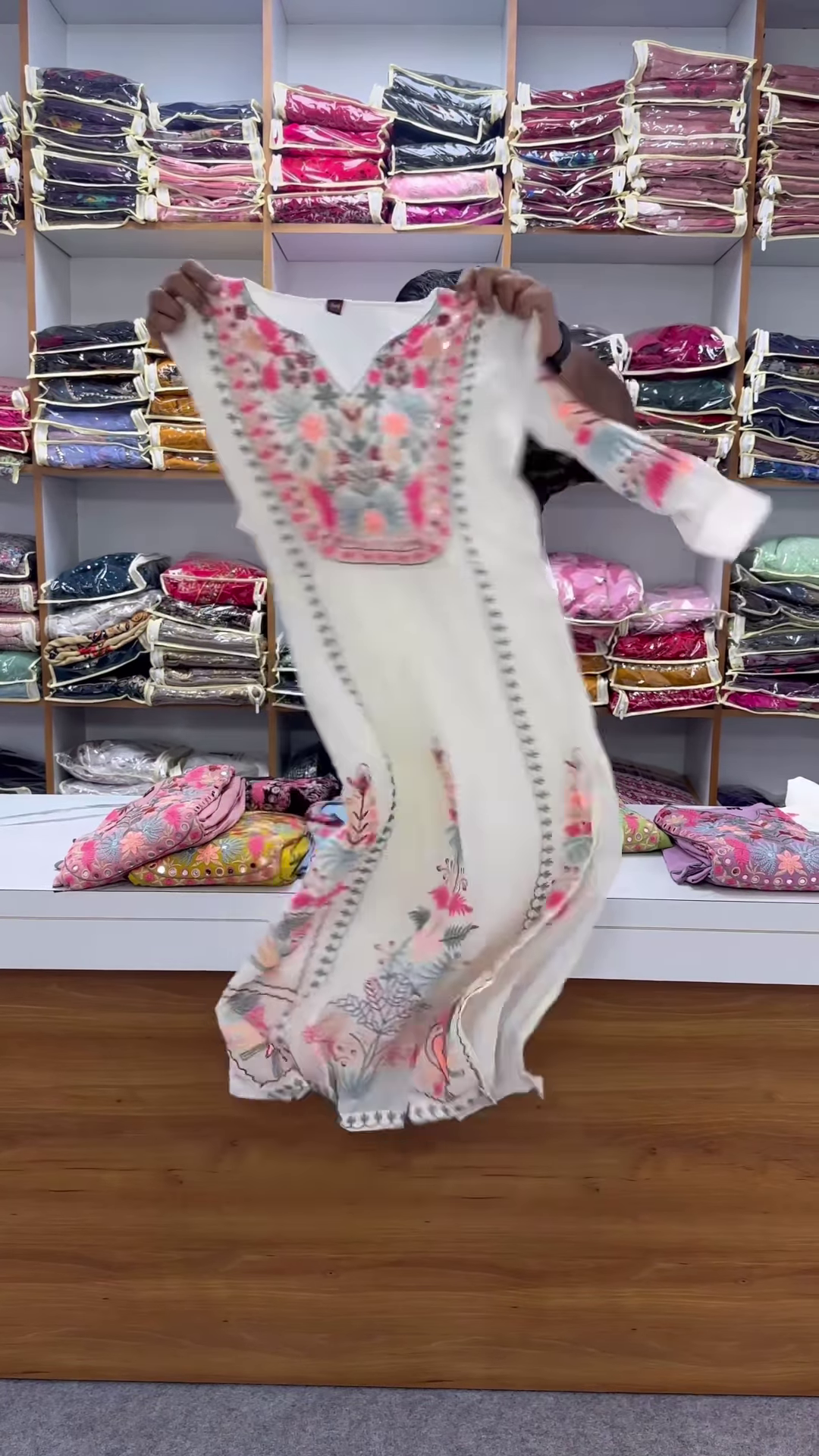 Real Mirror Work Suit – Handcrafted Elegance - Image 4