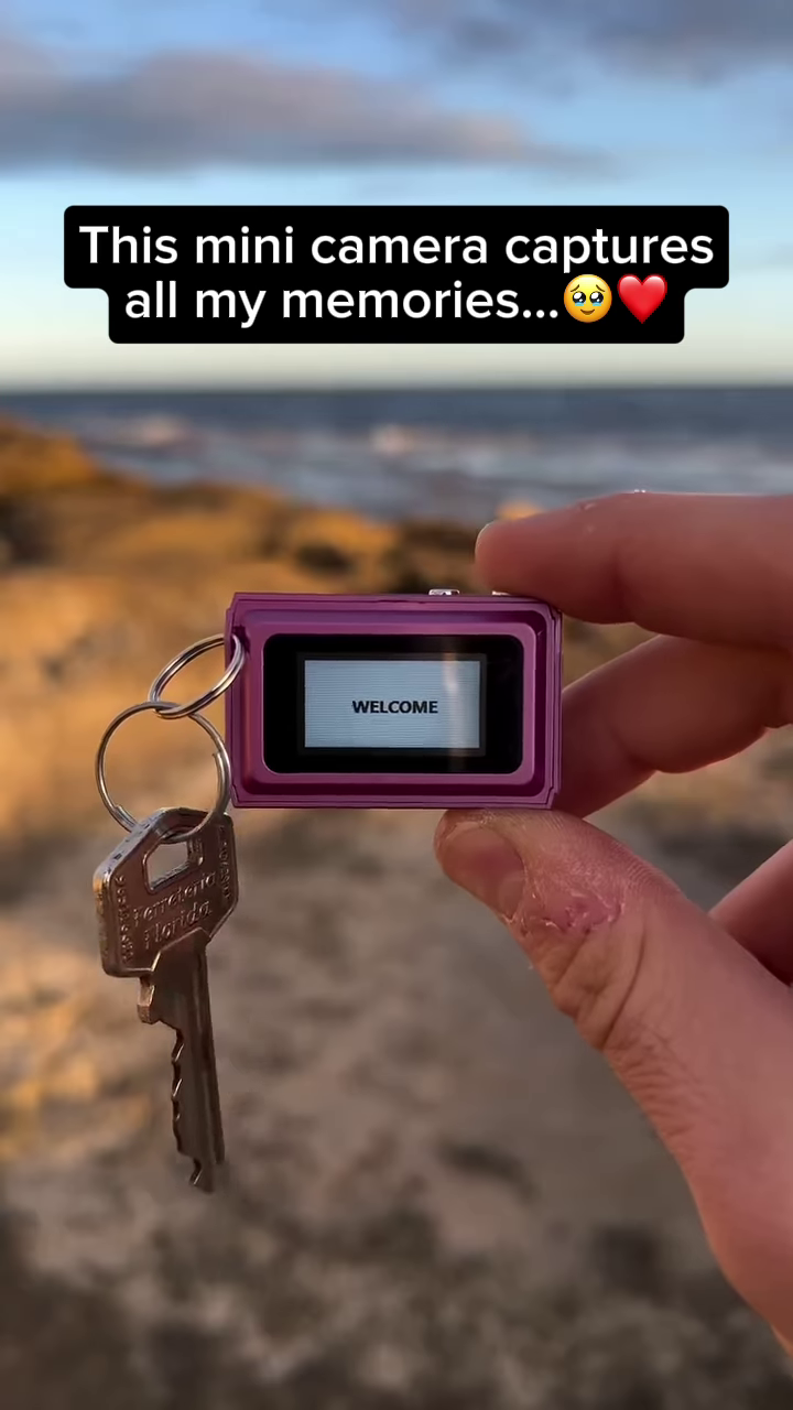π₯ Title: Tiny Cam, Big Memories! πΈπ