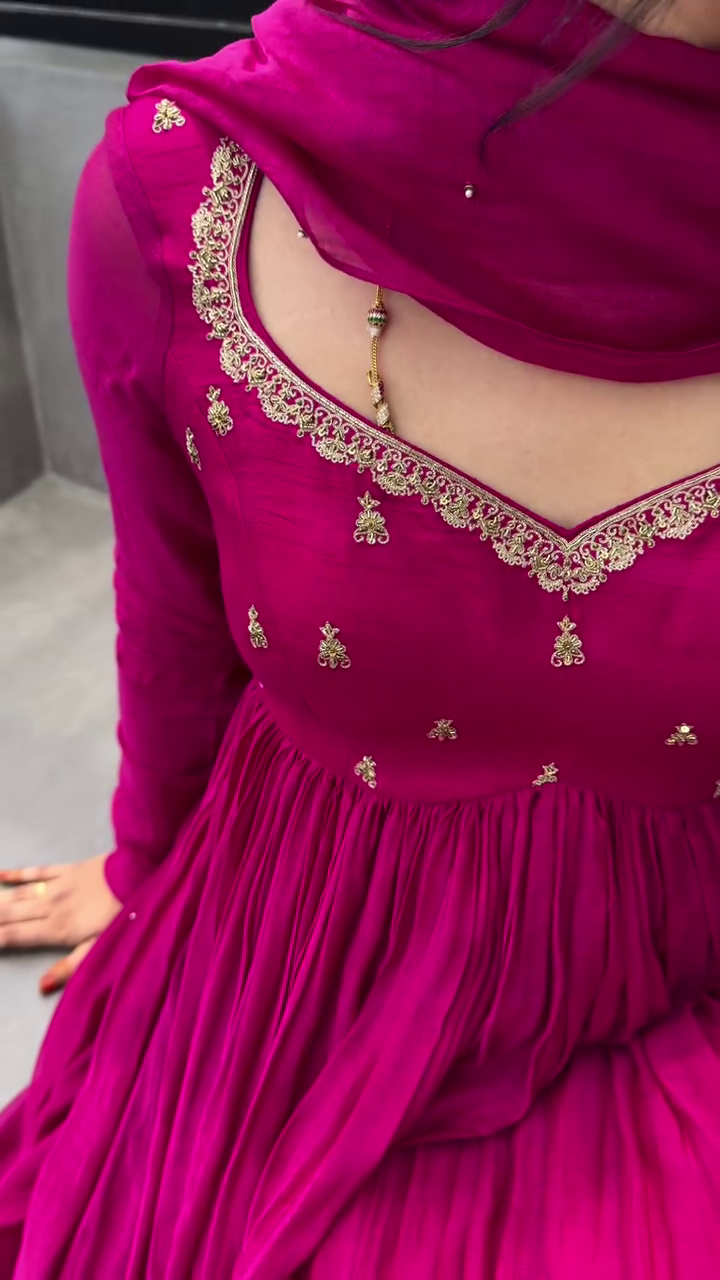 Women's Designer Gown Set Foe Women With Pant And Dupatta - Image 5