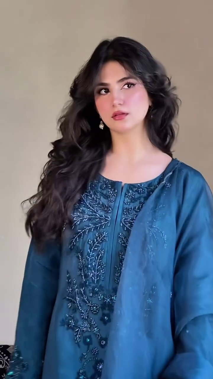 Launching New Đěsigner Party Wear Look Pur Natural Crepe Top & Palazzo With Dupatta set - Image 12