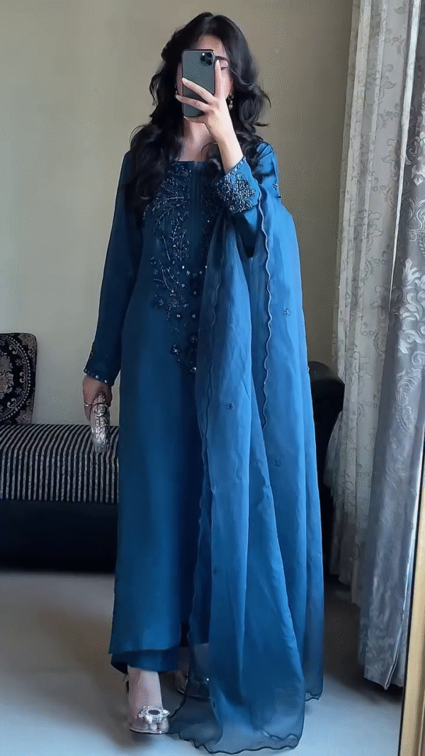 Launching New Đěsigner Party Wear Look Pur Natural Crepe Top & Palazzo With Dupatta set - Image 6