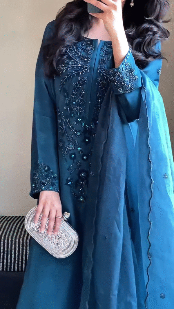 Launching New Đěsigner Party Wear Look Pur Natural Crepe Top & Palazzo With Dupatta set - Image 8